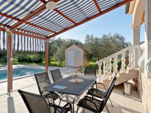 Holiday Home Danijel by Interhome