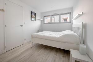 Appart dans bourg a 230m de la plage - 4 pers