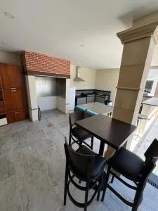 Chambre cosy cadre idyllique - 卡斯特尔萨拉桑