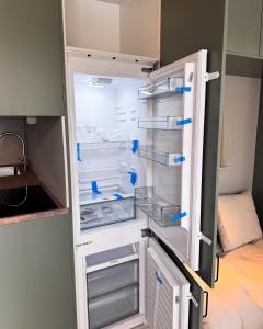 Spacious & Cozy Studio Apartment