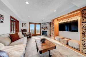 Mountain Luxury - Hot Tub Amazing Views & More