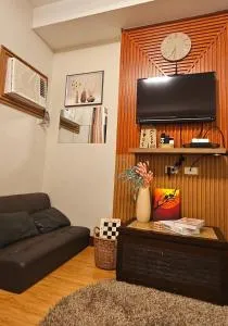 Urban Luxe - Staycation - Pontud