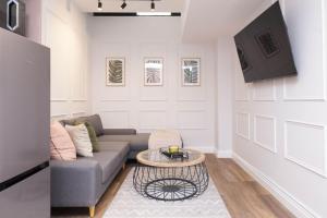 Venice House City Gem with Unique Loft Design