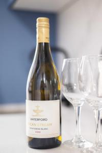 Venice House Chic 2-Level Apartment in CBD