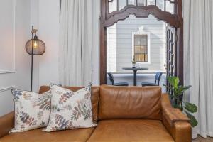 Venice House 1-Bedroom City Apartment