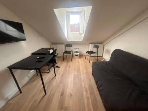 Nice Signature Assalit Studio