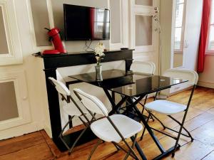 STUDIO double dans centre de LIMOGES WIFI