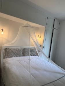 Maisons de vacances Castle like retreat next to the Dordogne River : photos des chambres