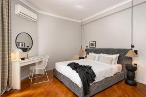 The Apartment 09