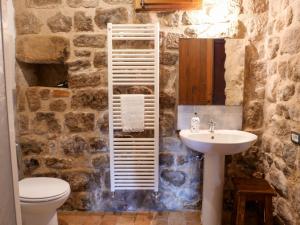 Apartment Nobile - Borgo la Civitella by Interhome