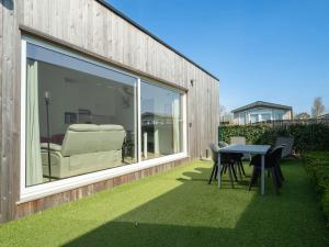 Holiday Home New Dahlia park 16 by Interhome