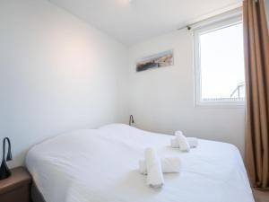 Holiday Home New Dahlia park 16 by Interhome