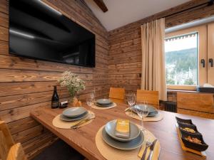 Apartment Dolní Morava-6 by Interhome