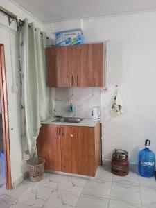 Studio 107, South B, Sana Sana