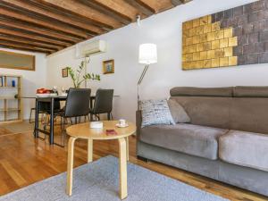 Apartment Icaria by Interhome