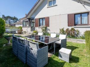 Maisons de vacances Holiday Home La maison du phare by Interhome : photos des chambres