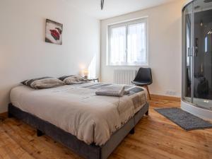 Maisons de vacances Holiday Home La maison du phare by Interhome : photos des chambres