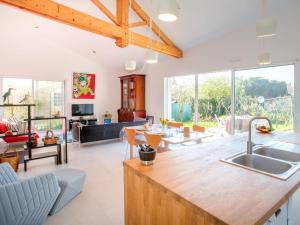 Maisons de vacances Holiday Home Le Paradou by Interhome : photos des chambres