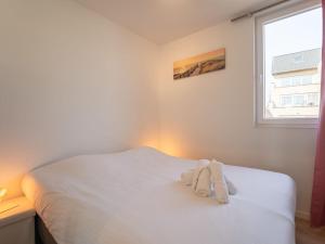 Holiday Home New Dahlia 8 by Interhome