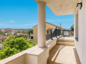 Appartement climatisé proche centre-ville et plage - FR-1-816-24