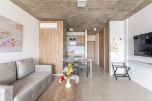 Attico More II