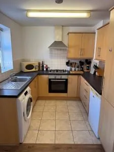 Modern cosy sleeps 5 ground floor central MD - Preesgreen