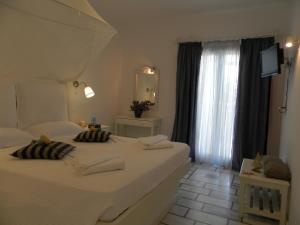 Nissiotiko Studios & Apartments Paros Greece