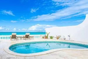 Beach Villa Cable Beach Ocean FRONT Private Pool - Stapleton Gardens