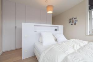 Sunny family apartment - free parking