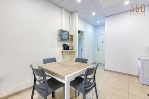 Stunning 2BR Apt with Panoramic Sliema Views by 360 Estates