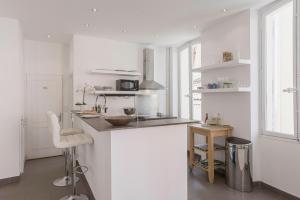 " White Meynadier " CityCenter - CONGRES - Terrasse - Clim - Wifi