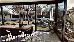 Villas Wonderful Villa , swimming pool, air conditionner-4 chambres : photos des chambres