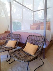 Lodges Shanti Lac Cabanes gites insolites et espace bien-etre Bordeaux : photos des chambres