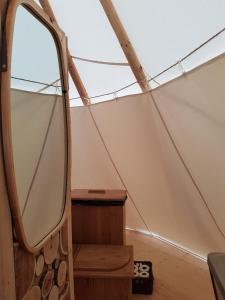 Lodges Shanti Lac Cabanes gites insolites et espace bien-etre Bordeaux : photos des chambres
