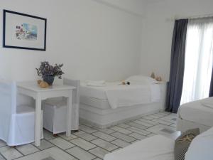 Nissiotiko Studios & Apartments Paros Greece