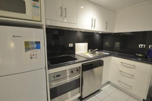 Slopeside Studio 4 Guests Ski in Ski out