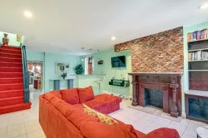 1 Mi to Hospital Townhouse with Patio in Chester - Swarthmore