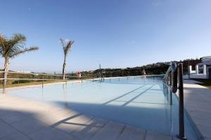 085 Modern Apartment in Trendy La Cala Golf Resort