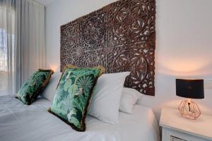 085 Modern Apartment in Trendy La Cala Golf Resort