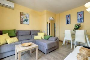 013 Pueblo Evita Club, Private 2 Bed Benalmadena Apt Close to Beach