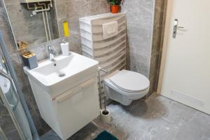 Flex SelfCheckIns 124 - Zagreb - Studio Apartment - WIFI