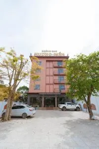 Khách sạn Hương Biển - Dong Quan