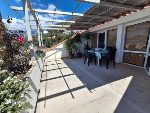 Sveti Stefan Family Apartments