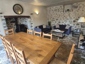 Maisons de vacances Le Soleil - Authentique - A 10 m du Chateau : photos des chambres