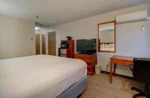 Anchorage Inn and Suites