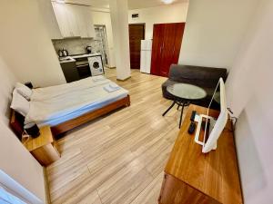 MK Studios Krustova Vada plus Parking!!!