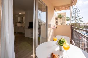 Apartment in Los Cristianos by the beach