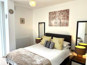 Castle - 2Bed-2Bath-Free Parking
