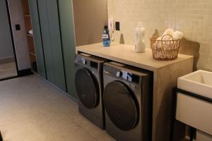 Ocean Art Park - By Living