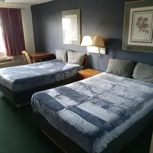 King Bed Hotel Studio 102 - Coldspring